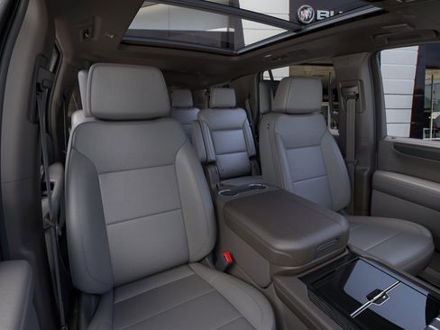 New 2026 GMC Yukon Elevation image 16