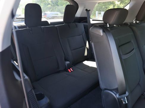 Certified 2023 Ford Explorer XLT AWD/4WD image 13