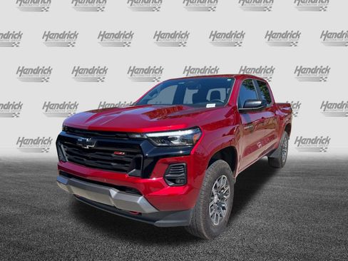 Used 2023 Chevrolet Colorado Z71 w/ Z71 Convenience Package 2 AWD/4WD image 6