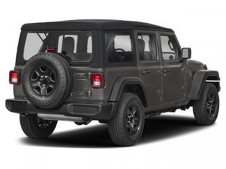 New 2027 Jeep Wrangler Unlimited Sahara AWD/4WD video 2