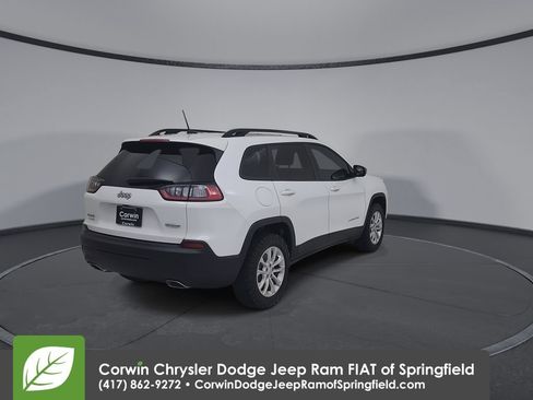 Certified 2022 Jeep Cherokee Latitude Lux w/ Sun & Sound Group AWD/4WD image 14