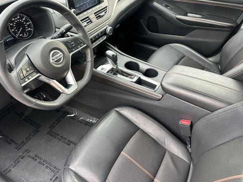 Used 2022 Nissan Altima 2.5 SR image 7