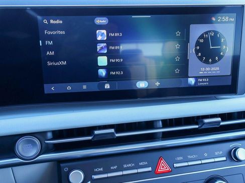 New 2026 Hyundai Tucson SE image 5