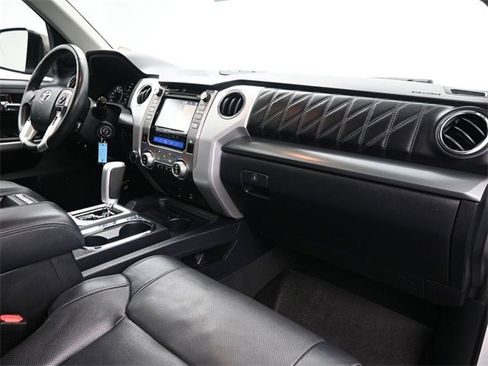 Used 2019 Toyota Tundra Platinum image 10