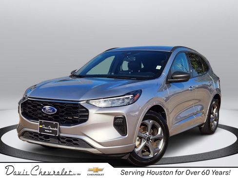 Used 2023 Ford Escape ST-Line image 1