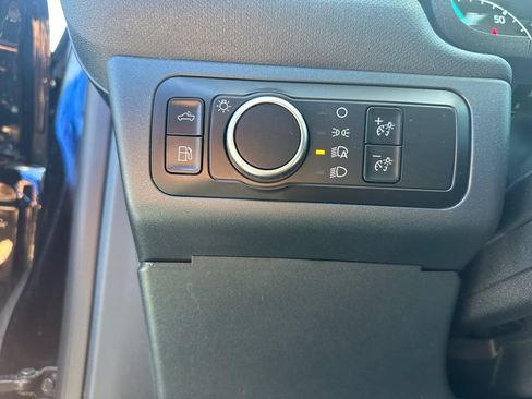 Used 2024 Ford Maverick XL FWD image 21
