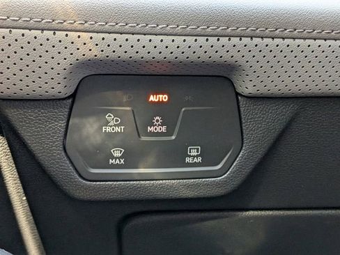 New 2026 Volkswagen Atlas Peak Edition image 24