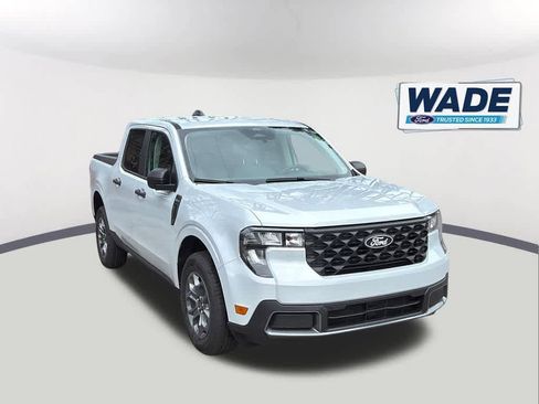 New 2026 Ford Maverick XLT image 3