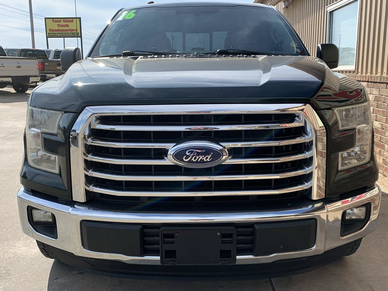 Used 2016 Ford F150 XLT w/ Equipment Group 302A Luxury RWD image 7