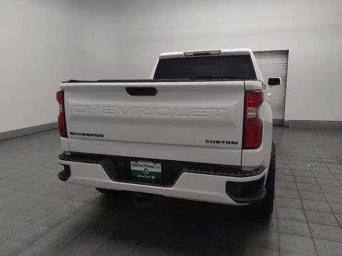 Used 2021 Chevrolet Silverado 1500 Custom RWD image 7