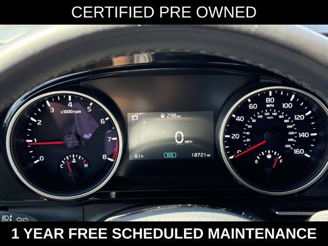 Used 2024 Kia Carnival EX FWD image 27