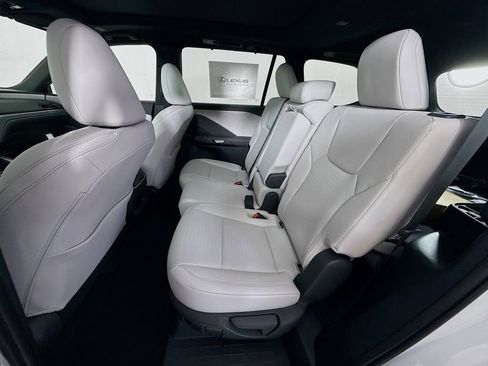 New 2026 Lexus TX 350 AWD image 17