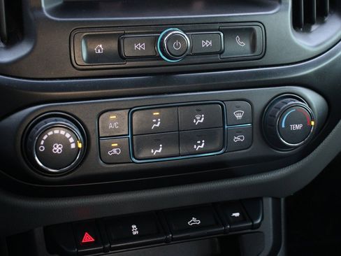 Used 2021 Chevrolet Colorado W/T w/ Custom Special Edition image 26