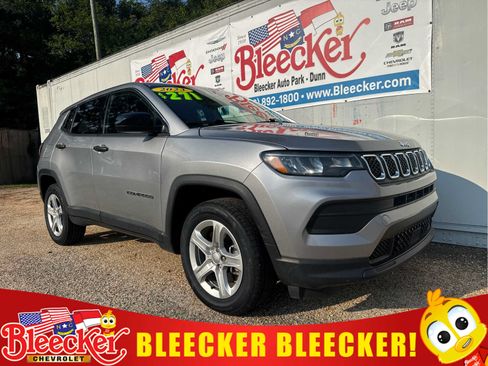 Used 2023 Jeep Compass Sport AWD/4WD image 1