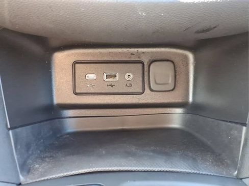 Used 2024 Chevrolet Equinox LT w/ LPO, Floor Liner Package AWD/4WD image 20