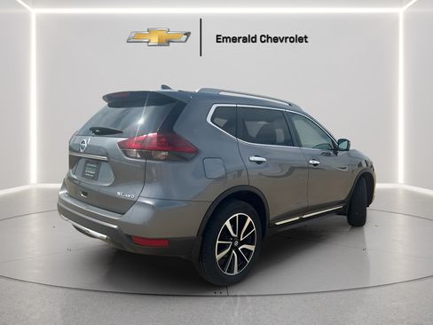 Used 2018 Nissan Rogue SL AWD/4WD image 25