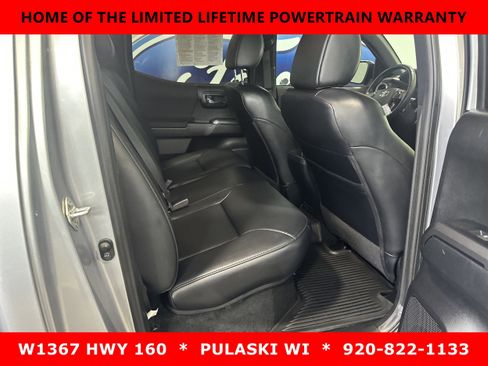 Used 2019 Toyota Tacoma TRD Off-Road w/ TRD Premium Off Road Package image 6