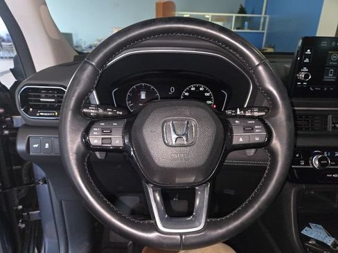Used 2023 Honda Pilot EX-L image 14