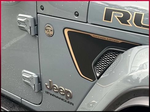 Used 2024 Jeep Wrangler Unlimited Rubicon 392 AWD/4WD image 11