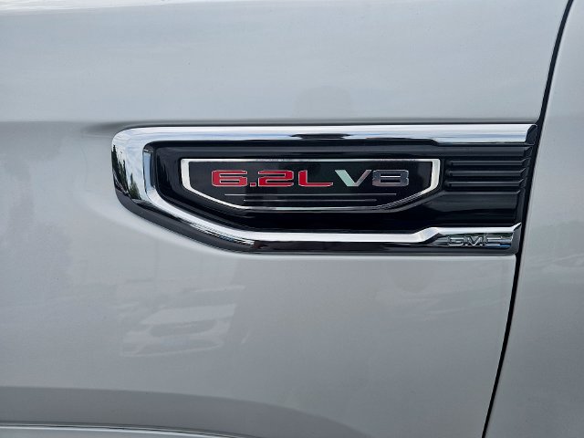 Used 2021 GMC Sierra 1500 Denali w/ Denali Ultimate Package AWD/4WD image 11