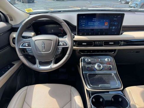 Used 2022 Lincoln Nautilus Reserve AWD/4WD image 20