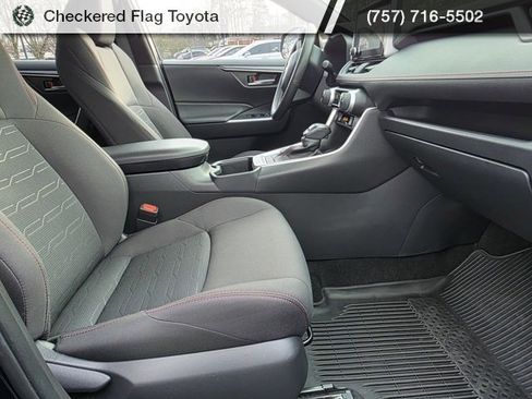 Used 2024 Toyota RAV4 SE w/ Weather & Moonroof Package image 45