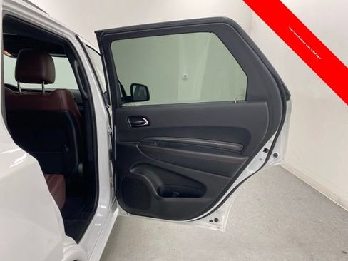 Used 2025 Dodge Durango GT AWD/4WD image 40