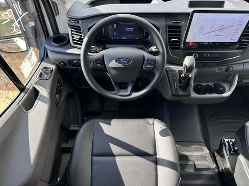New 2026 Ford Transit 250 148 Medium Roof w/ Load Area Protection Package image 21