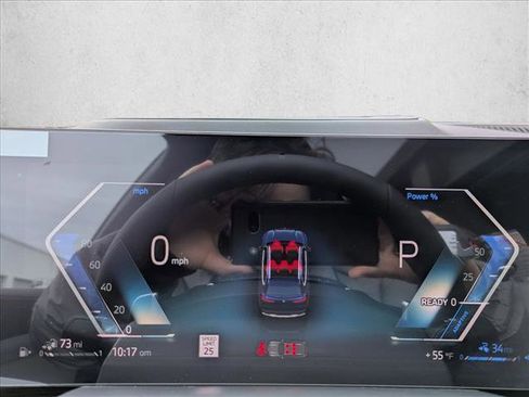 New 2026 BMW X5 xDrive50e image 11