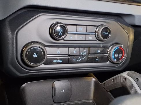 Used 2023 Ford Bronco Big Bend AWD/4WD image 29