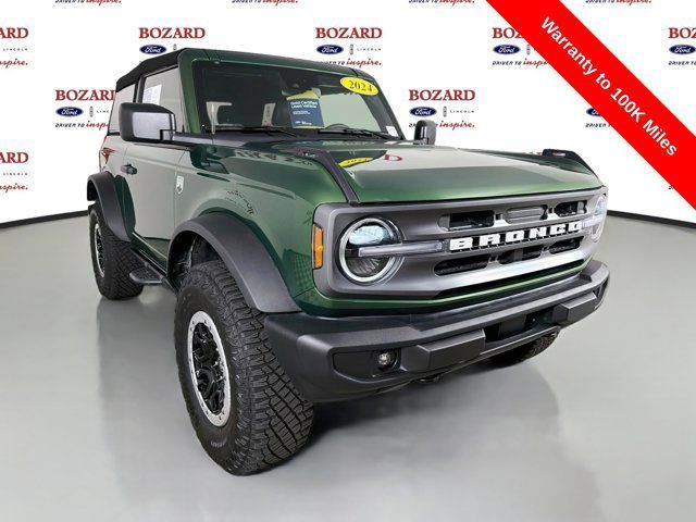 Certified 2024 Ford Bronco Big Bend w/ Sasquatch Package AWD/4WD image 1
