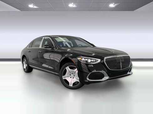 New 2026 Mercedes-Benz Maybach S 580 4MATIC image 6