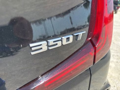 Used 2025 Cadillac XT4 Premium Luxury FWD image 11