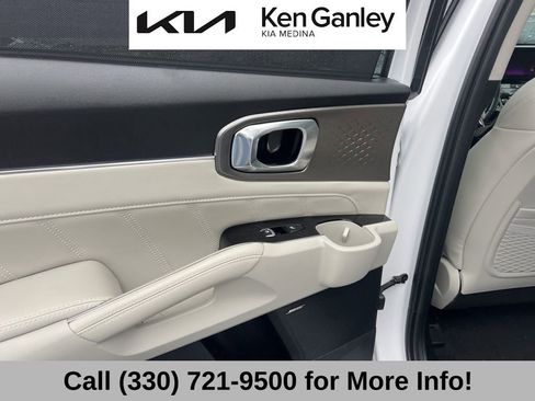 Certified 2023 Kia Sorento SX image 49