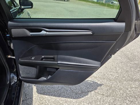 Used 2020 Ford Fusion Titanium FWD image 20