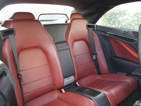 Used 2012 Mercedes-Benz E 350 Cabriolet image 19