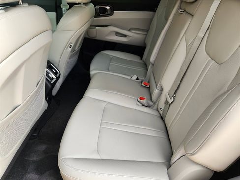 New 2026 Kia Sorento S image 19