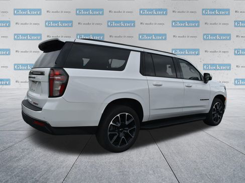 Used 2021 Chevrolet Suburban RST w/ Luxury Package AWD/4WD image 4
