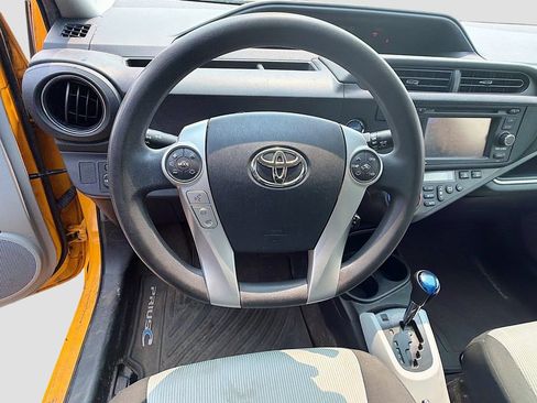 Used 2014 Toyota Prius C Three FWD image 11