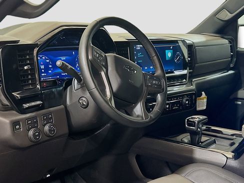 Used 2025 Chevrolet Silverado 1500 ZR2 w/ Technology Package AWD/4WD image 7