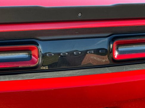 Used 2022 Dodge Challenger GT w/ Blacktop Package image 33