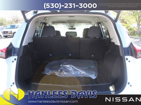 New 2026 Nissan Rogue SV image 10