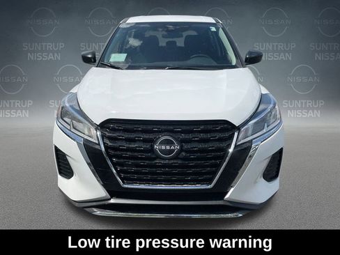 Used 2025 Nissan Kicks Play S FWD image 20