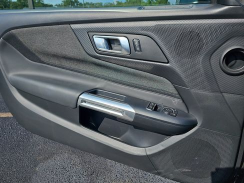 Used 2024 Ford Mustang GT RWD image 28
