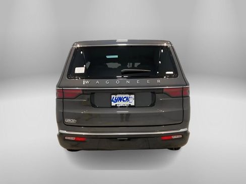 New 2024 Jeep Wagoneer 4WD w/ Premium Group I image 3