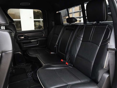 Used 2020 RAM 5500 4x4 Crew Cab image 41
