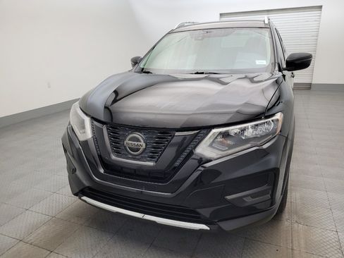 Used 2020 Nissan Rogue SV FWD image 15
