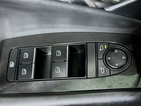 Used 2025 MAZDA CX-30 AWD 2.5 S w/ Preferred Package image 14