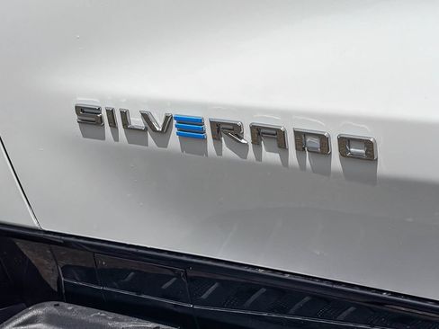 Used 2024 Chevrolet Silverado EV RST AWD/4WD image 12