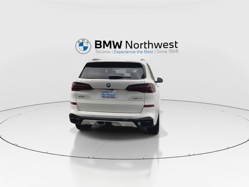 Used 2026 BMW X5 xDrive50e w/ Executive Package AWD/4WD image 2